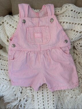 Vintage Oshkosh B’Gosh girls engineer stripe overall shorts 18 month 100% cotton
